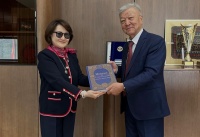 T&uuml;rk Mədəniyyəti və İrsi Fondunun Prezidenti Qırğız Respublikasının Milli Elmlər Akademiyasının Prezidenti ilə g&ouml;r&uuml;ş&uuml;b