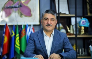 Şəmil Sadiq &ldquo;Kitabi-Dədə Qorqud&rdquo;un Vatikan n&uuml;sxəsini &ouml;lkəmizdə ilk dəfə nəşr etdirərək tarixə d&uuml;şd&uuml;