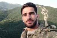 &ldquo;Həsən K&uuml;r&uuml;n qısa və faciəli sonluqla bitən həyatı ayrılıqda m&uuml;kəmməl bir mətnə bənzəyir".