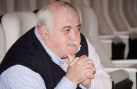 Zamanı gəlməyən b&ouml;y&uuml;k rejissor - R&ouml;vşən Almuradlı