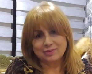 Əsl yazıçı həyatı yaşayan xanım – NARINGÜL NADİR