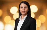 Məni kəsmədən dinlə