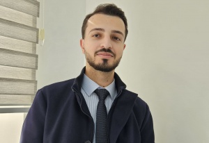 Bir &ouml;l&uuml;ml&uuml;k canın, bir &ouml;m&uuml;rl&uuml;k xatirənin qısa, amma ağrılı hekayəsi