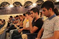 Teatr və gənclik: səhnənin yeni nəfəsi