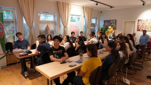 Şəhid &ouml;vladları Avstriyada yay d&uuml;şərgəsində iştirak edirlər