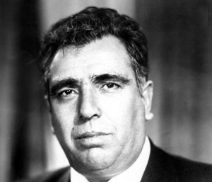 Qərbi Azərbaycan ziyalıları: Yunis Rzayev