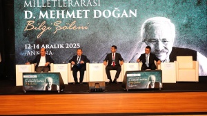 İntiqam Yaşar Ankarada məruzə ilə &ccedil;ıxış edib