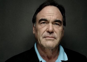 Oliver Stone &ndash; Vyetnam m&uuml;haribəsindən kino rejissorluğuna qədər