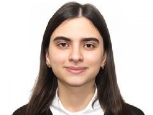 TƏLƏBƏ YARADICILIĞI &ndash; Nahidə İsmayılın essesi