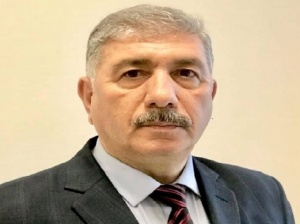 Kitabların böyük dostu olan ƏLİAĞA CƏFƏROV