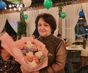 S&ouml;z&uuml; ilə deyil sevgisi ilə &ouml;yrədən