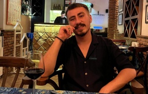 "Nərildəyən şir" və "Epik qəzəb"