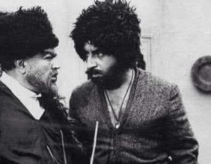 Ger&ccedil;ək həyatdakı Qəmlo - Qəmbəralı Əlirza oğlunu tanıyaq