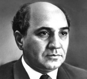 D&ouml;vlət xadimi, ədəbiyyat&ccedil;&uuml;nas, teatrş&uuml;nas, jurnalist, işıqlə şəxsiyyət