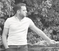 &ldquo;Biri ikisində&rdquo; &ndash; Emin H&uuml;seynovun qəzəlləri