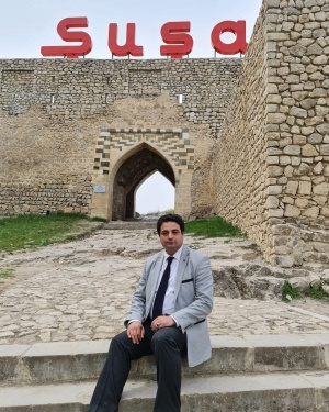 “Bir şeirin hekayəti&quot; SAYMAN ARUZLA