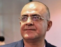 Millət vəkili, media kapitanı, şair