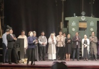Aktotı Raimkulova “Axırıncı məktub” tamaşasını izləyib