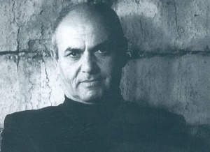 O, Qərbə və Şərqə xas olan musiqini melodik tərzdə birləşdirdi