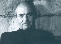 O, Qərbə və Şərqə xas olan musiqini melodik tərzdə birləşdirdi