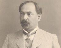 101 il əvvəl bug&uuml;nk&uuml; g&uuml;ndə m&uuml;əmmalı şəkildə vəfat edən Nəriman Nərimanov