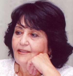 O, hər şeydən əvvəl, Səməd Vurğunun qızıdır