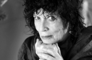 Xatirələri redaktə etmək olmaz &ndash; NURİT SARXİNİN ŞEİRLƏRİ