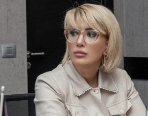 Sevgi dolu insandır - PORTRET