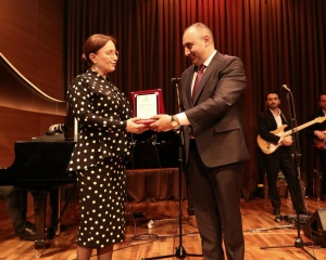 Soyuq Oslodan isti Bakiya yol almış &ldquo;Arzuların melodiyası&rdquo;