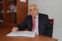 Adının mənası q&uuml;drətli qəhrəman deməkdir...