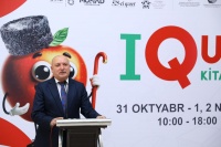 Qubada yazı&ccedil;ı Varis oxucularla g&ouml;r&uuml;ş&uuml;b