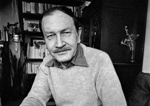 Turqut Uyarın anım g&uuml;n&uuml;nə